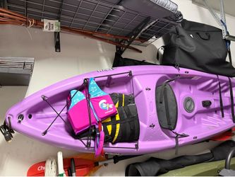 Single Pelican kayak