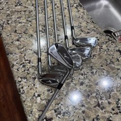 Mizuno Pro 221 Stiff Shaft (P-5) RH