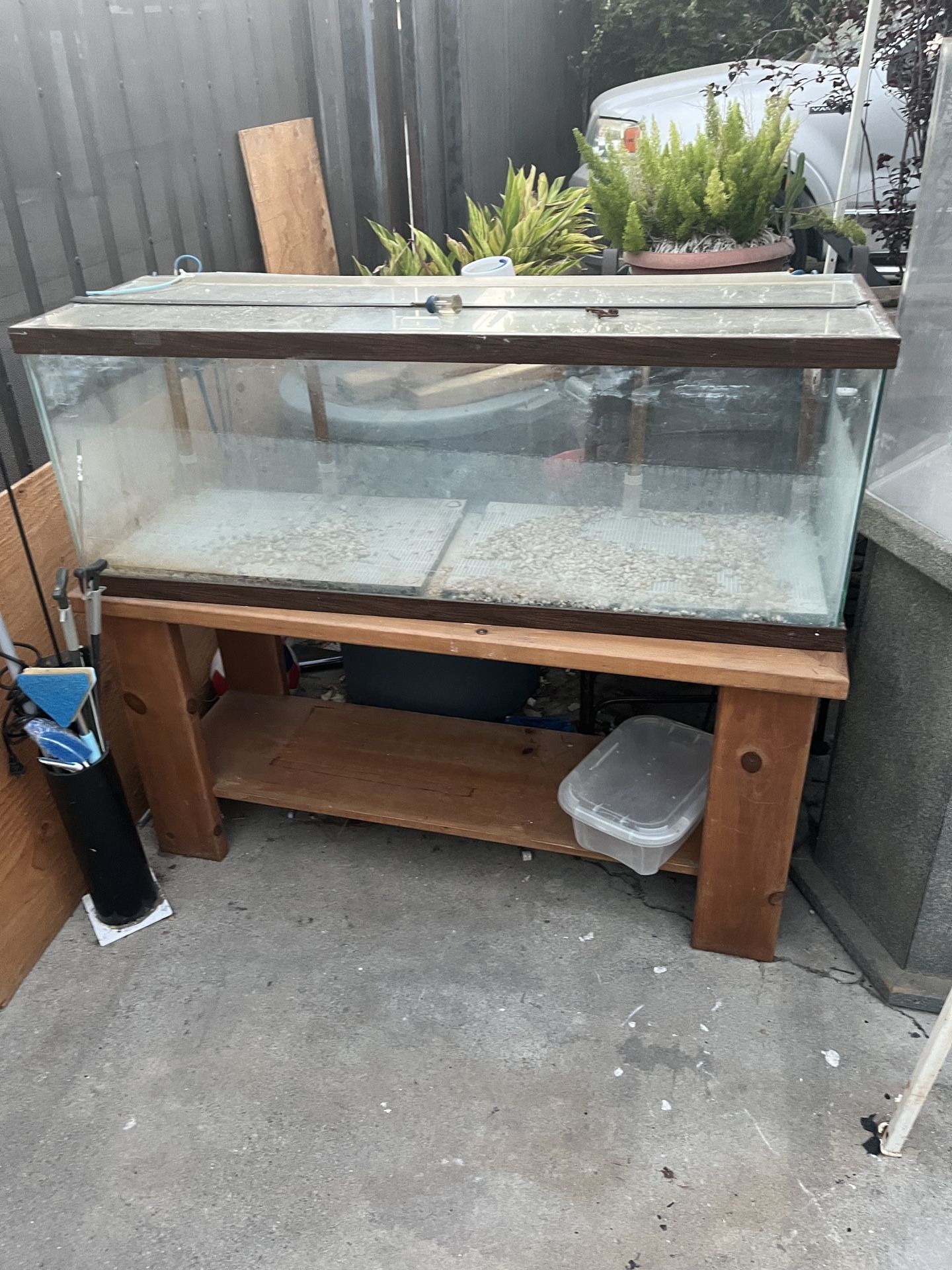 70 GALLON FISH TANK FOR SALE!!!