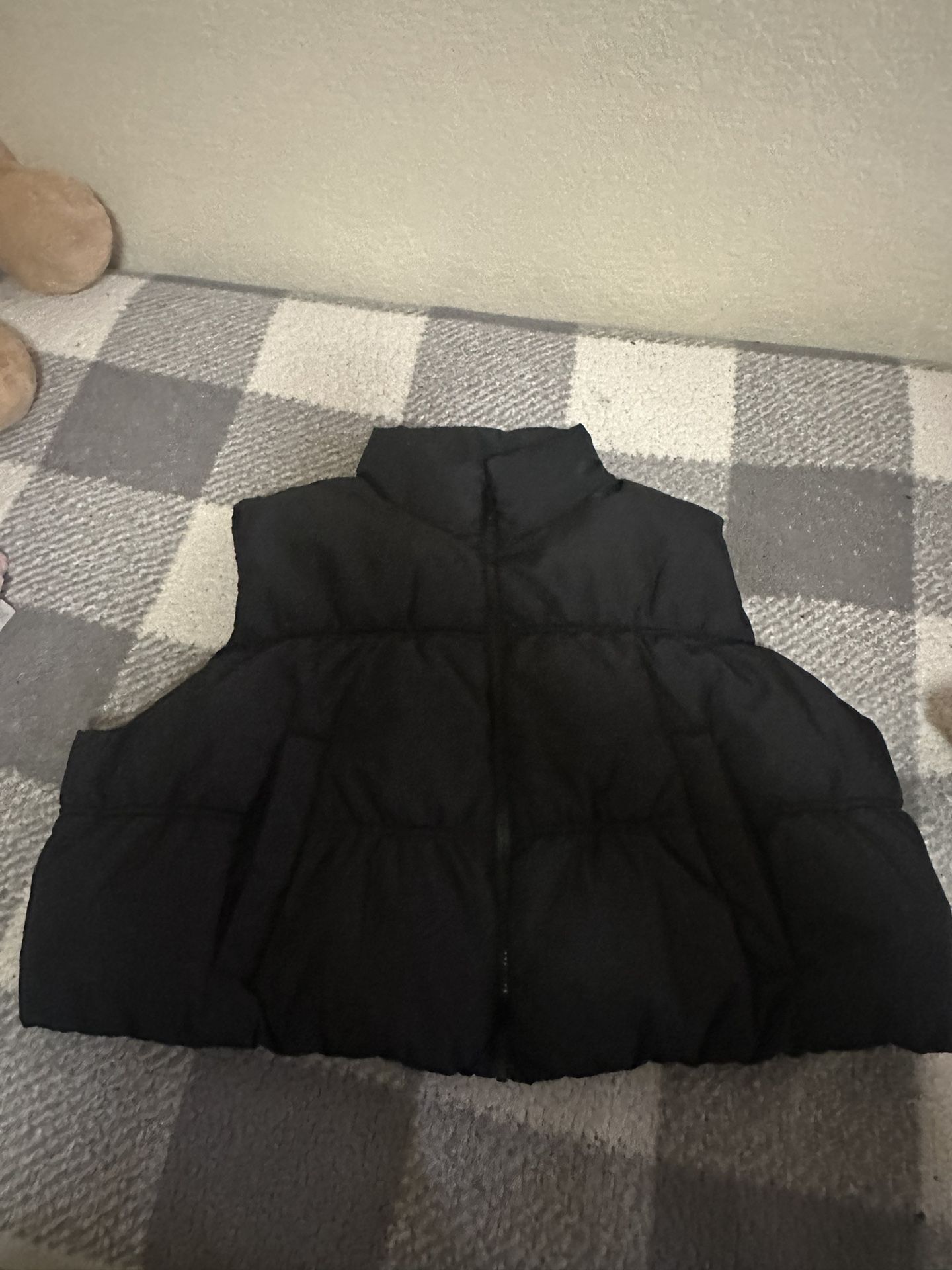 Women’s Black Puffer Vest