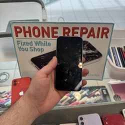 I phone 13 pro unlocked 128GB