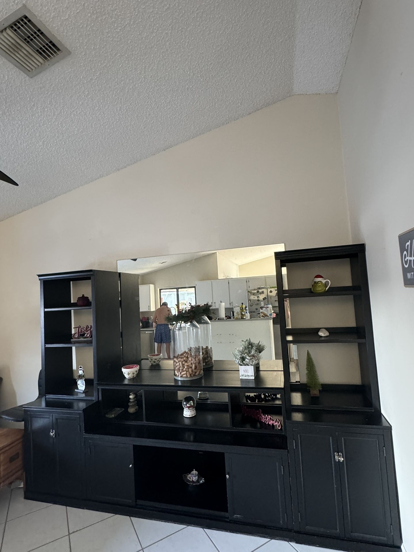 Living Room Furniture with drawers shelf’s and space for tv massive wood 2 diferrent option set up