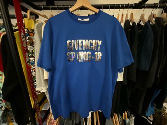 Givenchy Spring 2018 Blue T-Shirt Silver Mirror Logo Reflective Chest Graphic Tee Size M