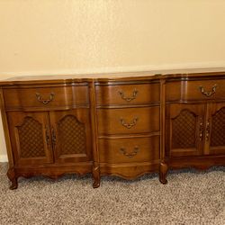 Bedroom Dresser With Mirror 