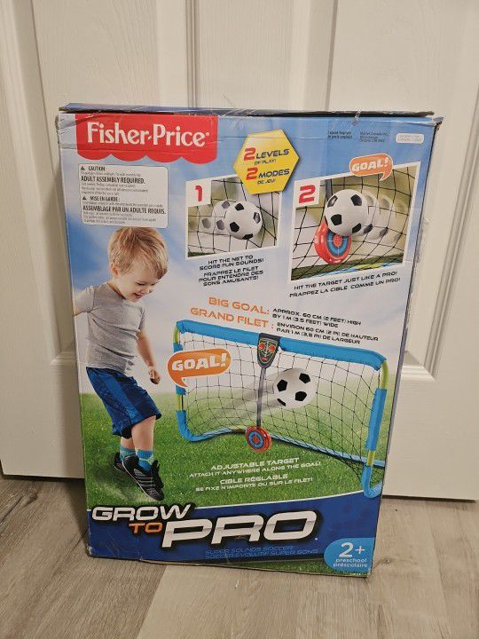 Fisher-Price Grow To Pro Super Sound Soccer - New In Box