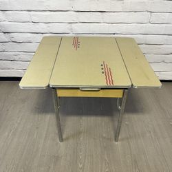 Vintage 1950's Formica Chrome Dining Kitchen Table