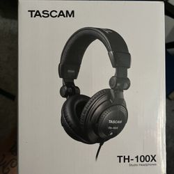 TASCAM TH-100X Studio Headphones – Gently Used