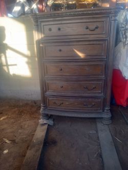 Se vende cajonera en 50