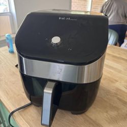 Air fryer 
