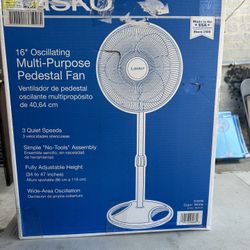 Lasko Oscillating Multipurpose Pedestal Fan 16”