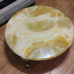 Mid Century modern Round Coffee Table