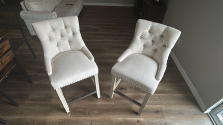 Elegant Tufted Bar Stools / Counter Chairs (Set of 2) ✨
