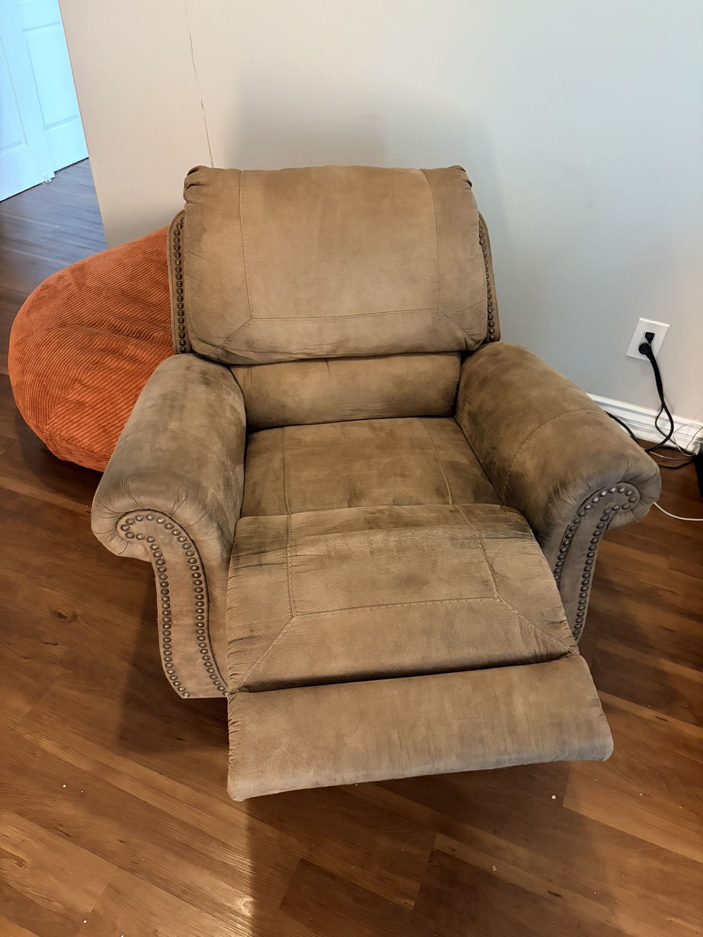 Recliner