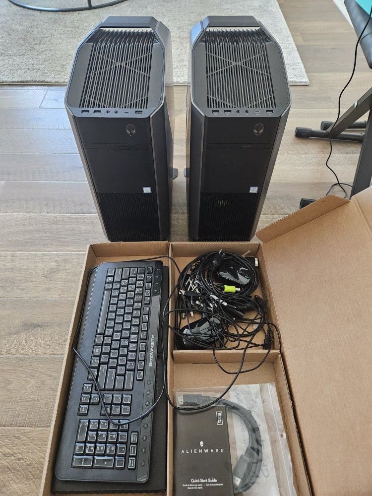 Alienware Aurora R7 Desktops