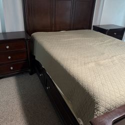 Bedroom Furniture Set With Mattress