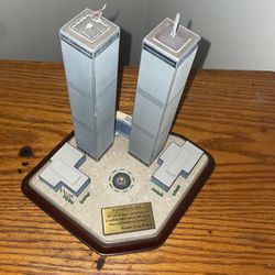 Twin Tower Statue 