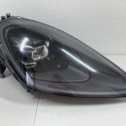 2019 2020 2021 2022 PORSCHE CAYENNE GTS HEADLIGHT LEFT DRIVER 9Y0941032S OEM 11R