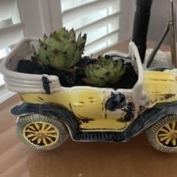 Inarco Ceramic 1911 Yellow Ford Jalopy Planter E-6594 (Johnstown Ohio)