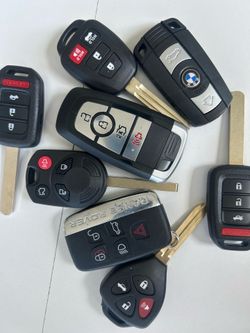 Car key fob Nissan key fob dodge key fob Toyota key fob jeep key fob Lexus key fob BMW  key fob Chevy key fob ford