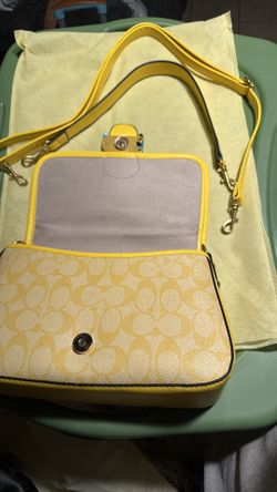 Yellow purse
