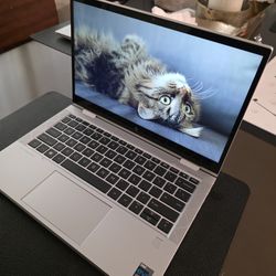 Hp Elitebook 830 G7 business class convertible laptop 13.3 inch Touchscreen display