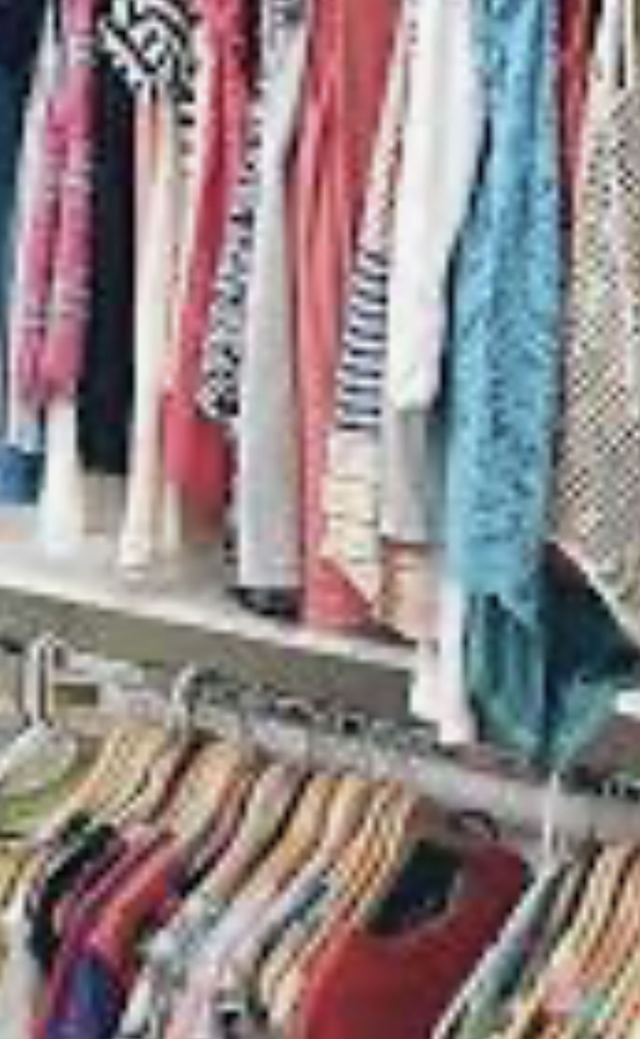 Huge lot Of Ladies Clothing Over 100 Items All Small