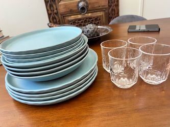Cottage Core 12-Piece Stone Dinnerware Set - Service For 4, Plate Set