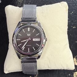 Seiko 5 Automatic Watch Mesh band
