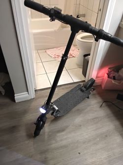 E scooter w charger