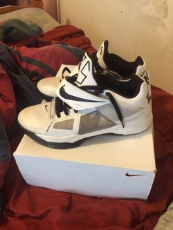 Nike kd 4s "beaters" size 12.5