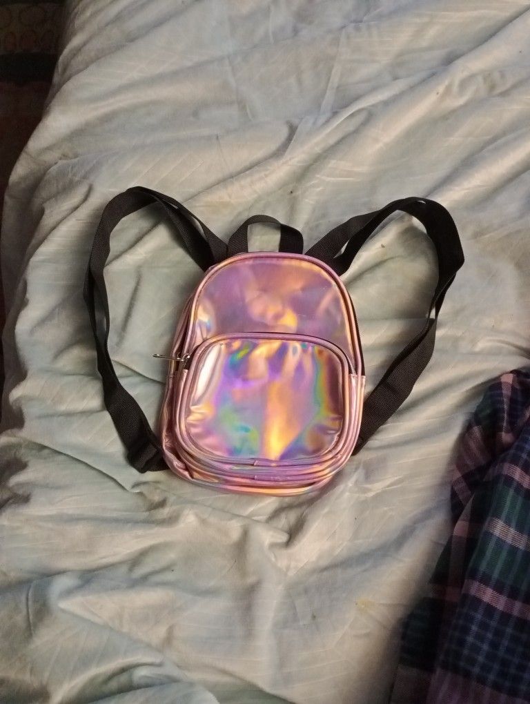 🩷 Holographic Pink Mini Backpack - Still Available