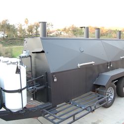 Holstein Model 1240G Towable Smoker/Gas Grill