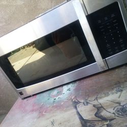 Breville Over The Range Microwave Oven