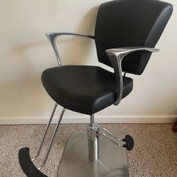 Salon Ambience Styling Chair