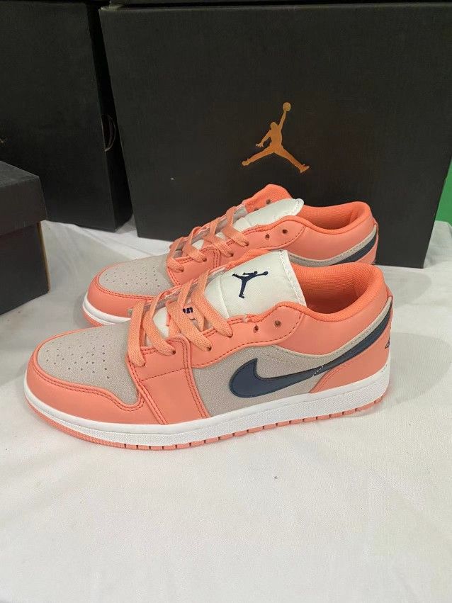 Nike Air Jordan 1 Pink