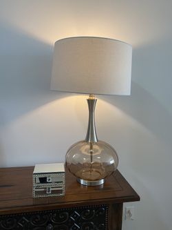 Table lamp