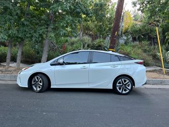 2017 Salvaged Toyota Prius 56k miles Very Good Condition