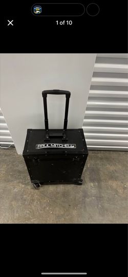 Travel Case From Paul Mitchell Name Brand ,,for Cosmetologist, MakeUp Artist , Hairdresser, Barber with Wheels