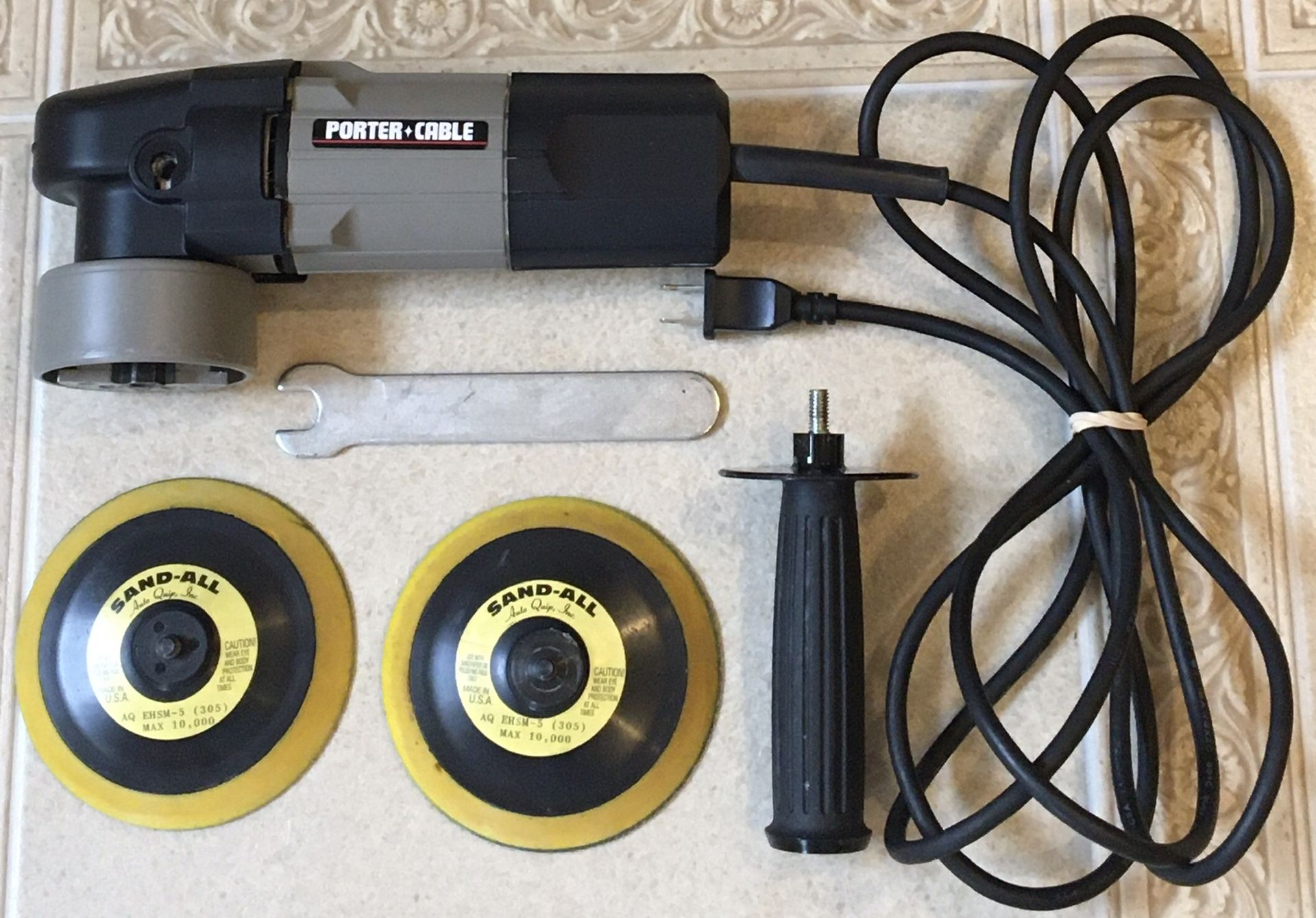 PORTER-CABLE 6in Variable Speed Double Insulated Random Orbit Sander/Polisher Model # 7424