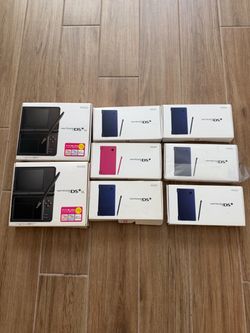 Nintendo Ds Consoles Complete in Box
