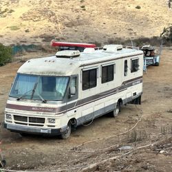 1989 Fleetwood South wind