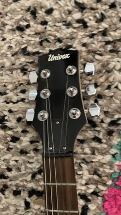 Univox. Y2k 200s Electric Guitar
