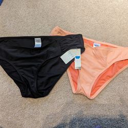 NWT Women's Bathing Suit Bottoms (Large)