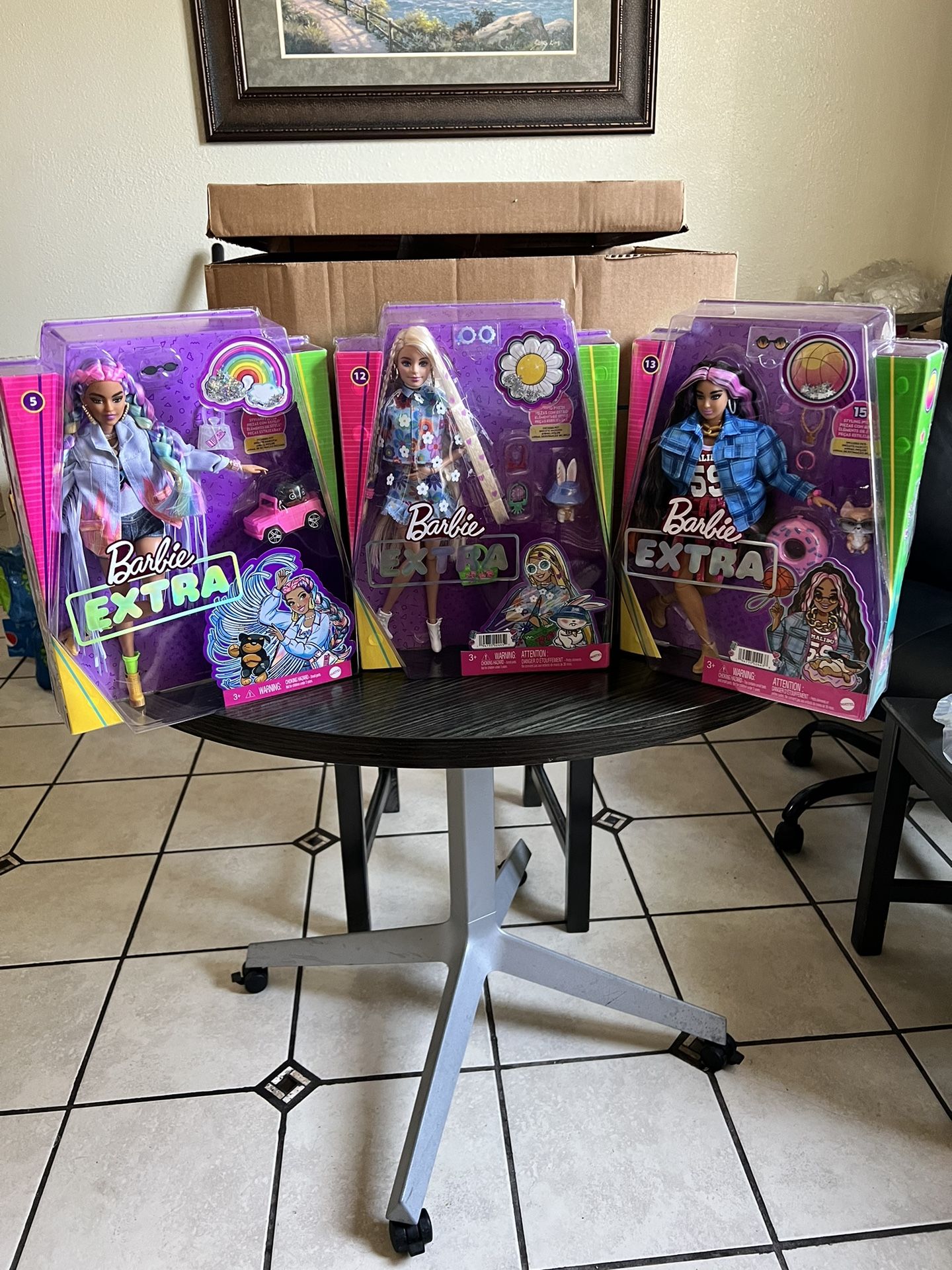 Barbie Extra Lot Of 3 Dolls + Gift