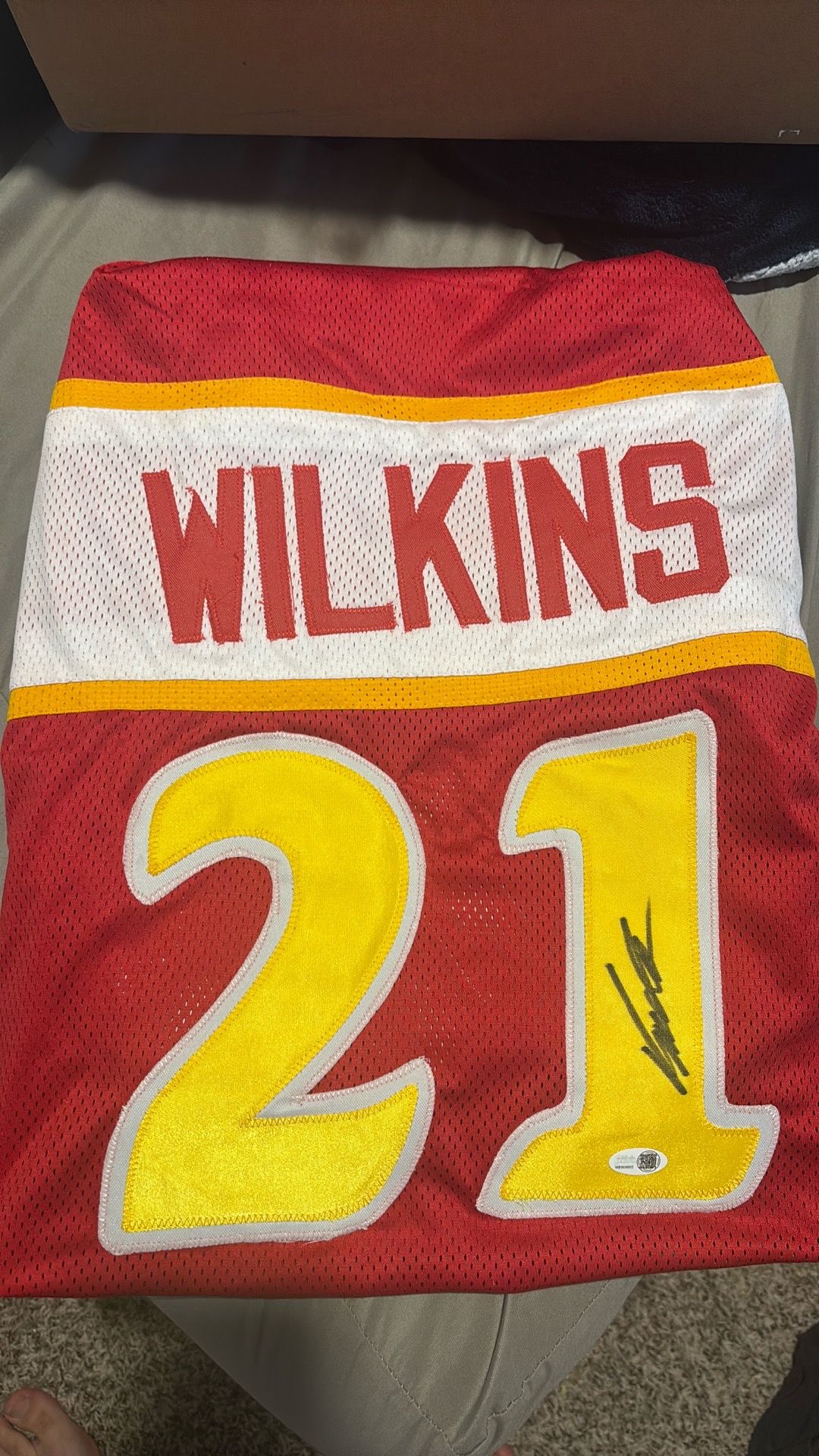 Dominique Wilkins Autographed Jersey