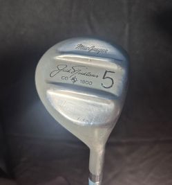 Wilson ProStaff Ladies Graphite 5 Wood 22° Midsize Golf Club