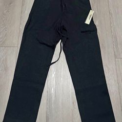 Essential Pants