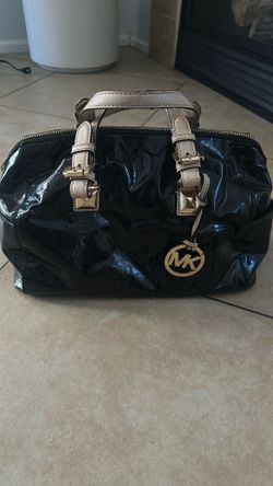 Women’s purse