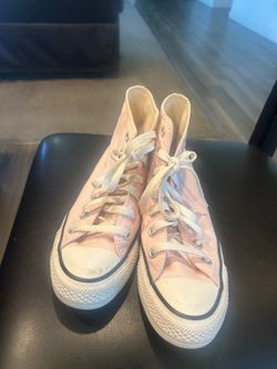 Pink converse shoes