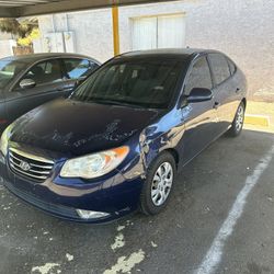 2010 Hyundai Elantra 